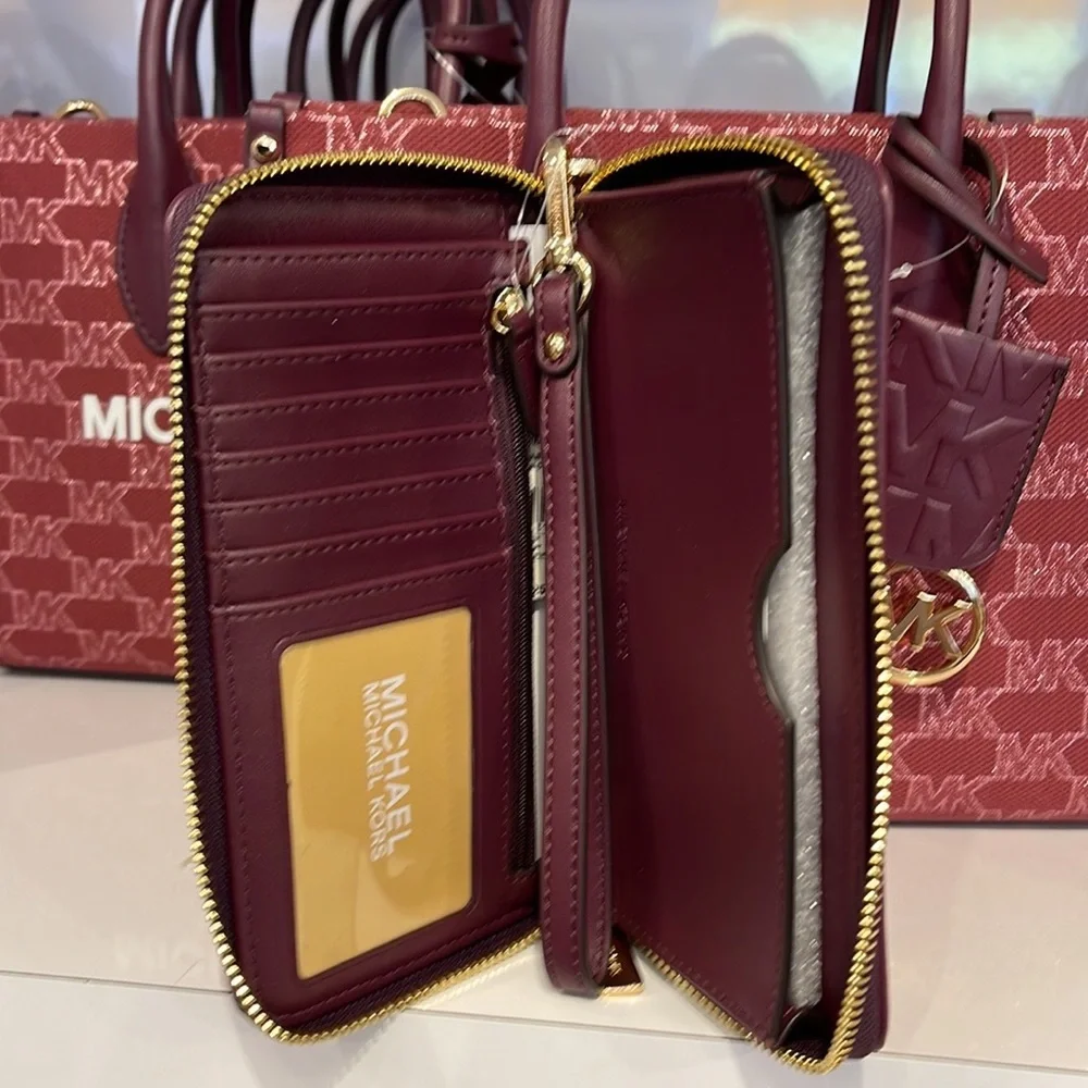 Michael Kors Jet Set Travel Large Phone Case Wristlet Wallet MK Mulberry Multi - Picture 12 of 16